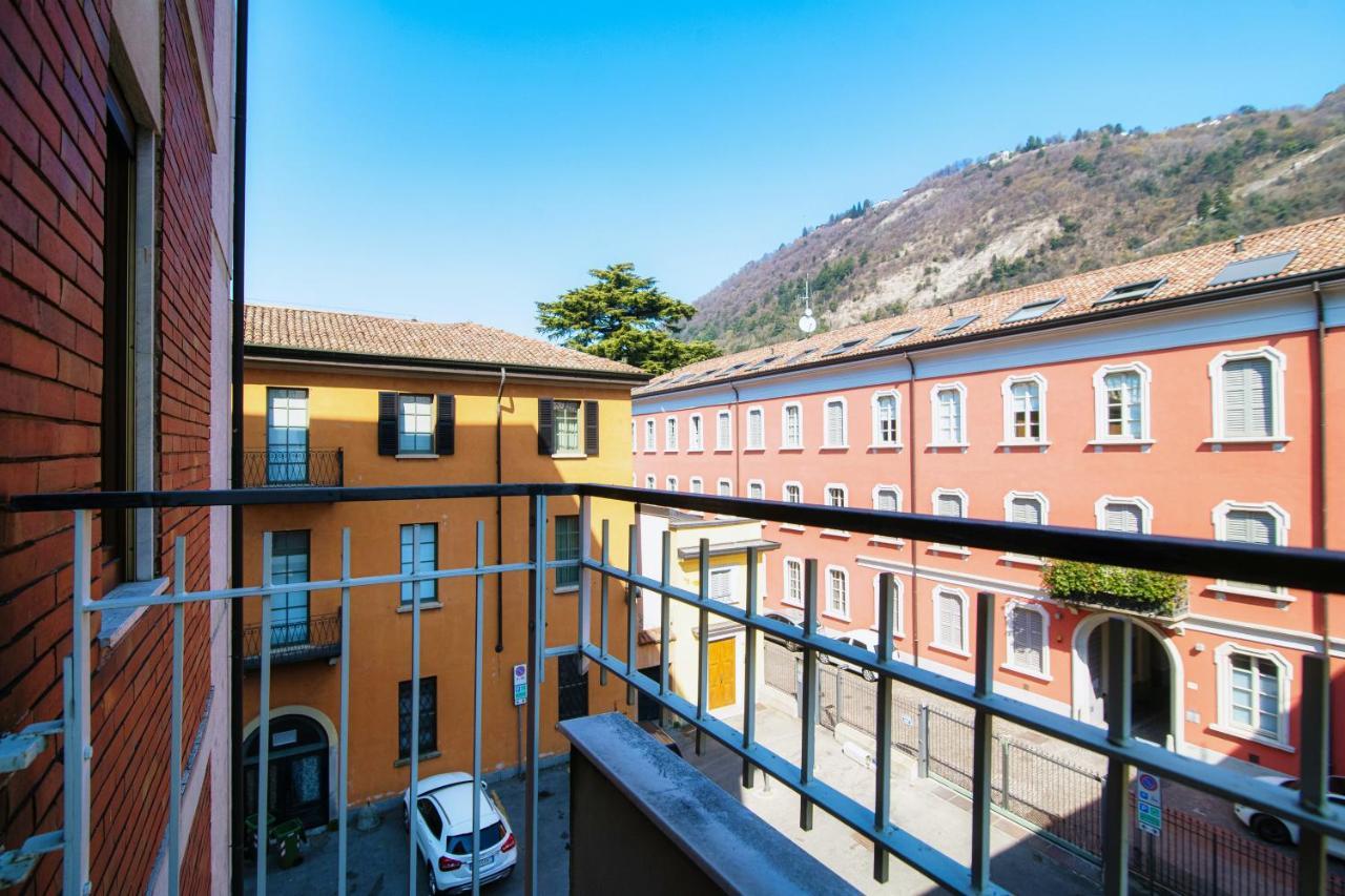 Piazza Roma - The House Of Travelers Daire Como Dış mekan fotoğraf